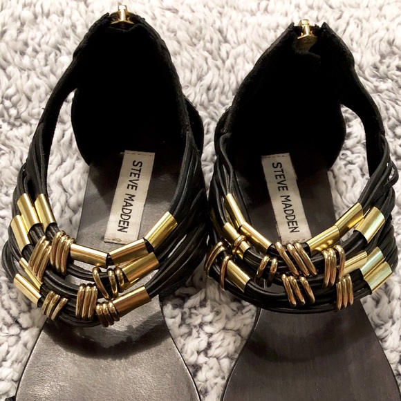 PRICE FIRM • Steve Madden Strapped Sandals - Picture 2 of 7
